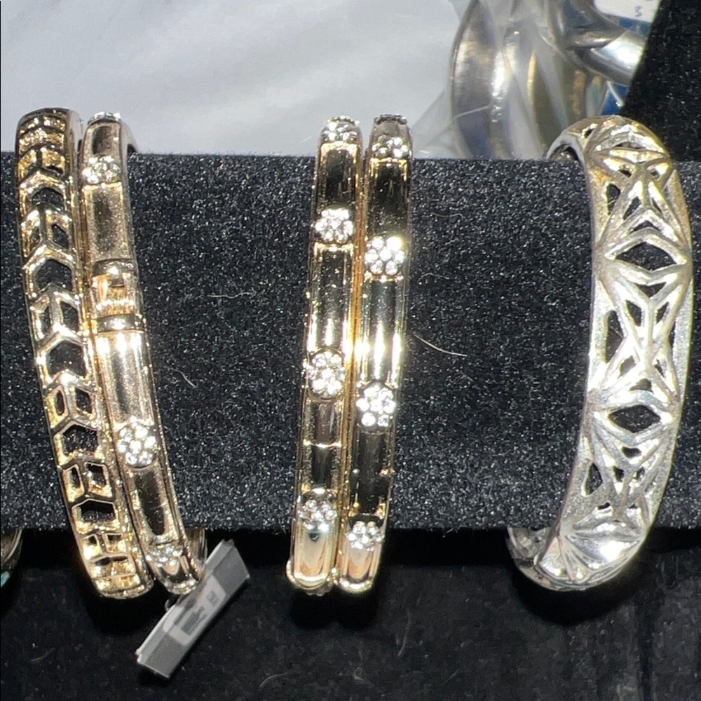 Chic Multicolor Bangle Bracelets - Picture 5 of 12